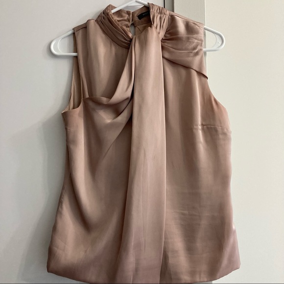 👚Suzy Shier dusty rose sleeveless bubble top with side concealed zipper👚 - Picture 1 of 4